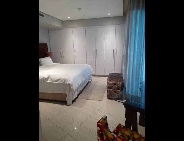 2 BEDROOM APARTMENT FOR SALE IN UMHLANGA CENTRAL